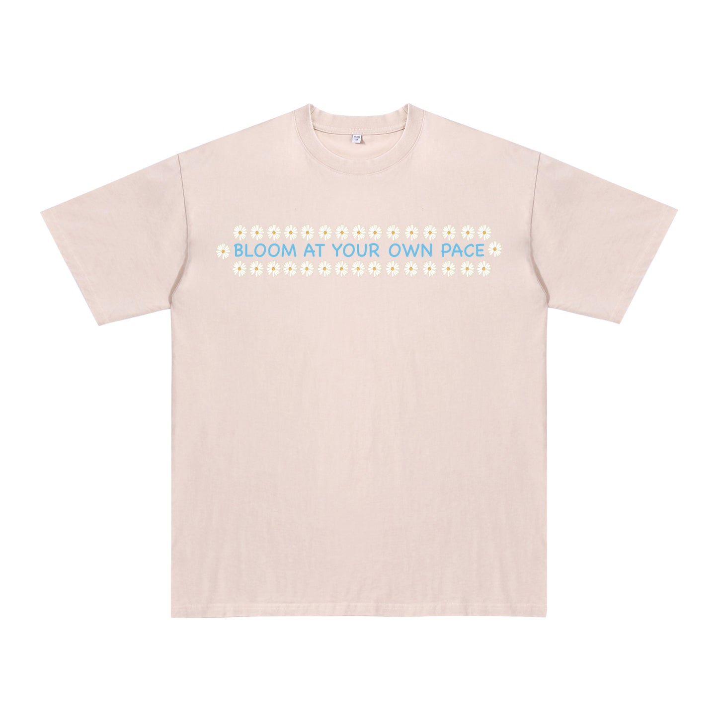 Detail view of t恤 featuring BLOOM AT YOUR OWN PACE Vintage Tee