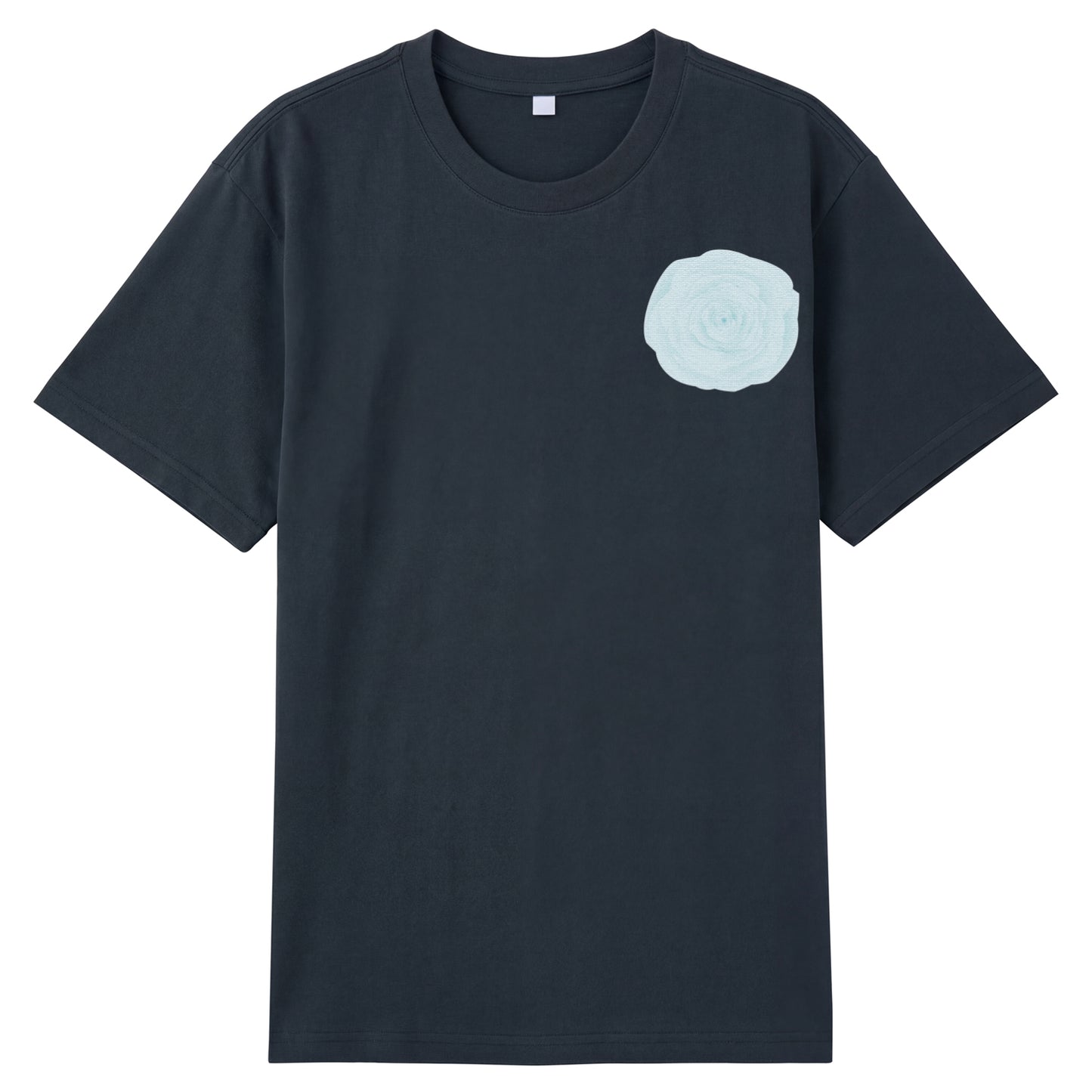 Detail view of blue t恤 featuring Blue Lace Bloom Staple Tee - 展示3