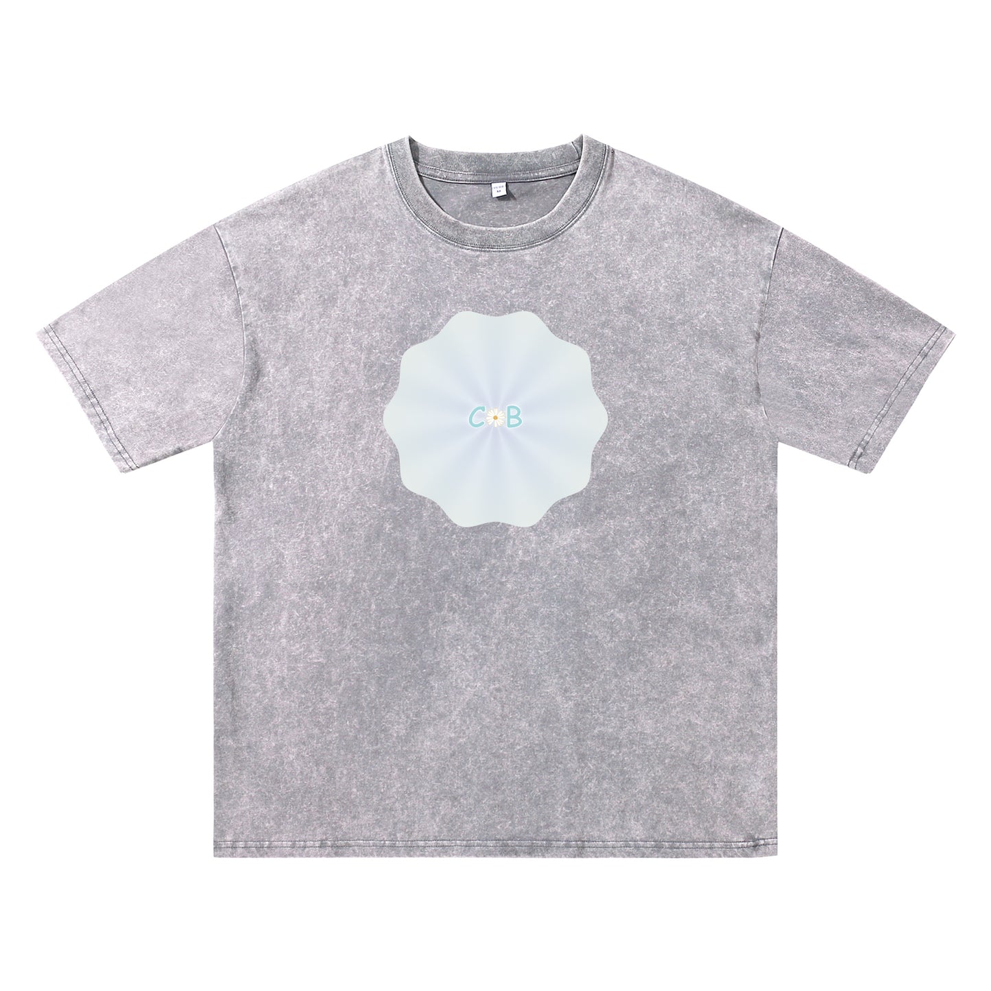 Detail view of grey t恤 featuring PEARL SHELL BLOOM Vintage Tee