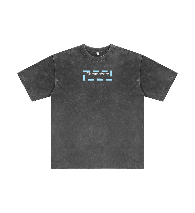ChromaBrite Vintage Acid-Wash Oversized Graphic T-Shirt – "進行中" Wireframe Polyhedron Streetwear Unisex Tee ChromaBrite Clothing