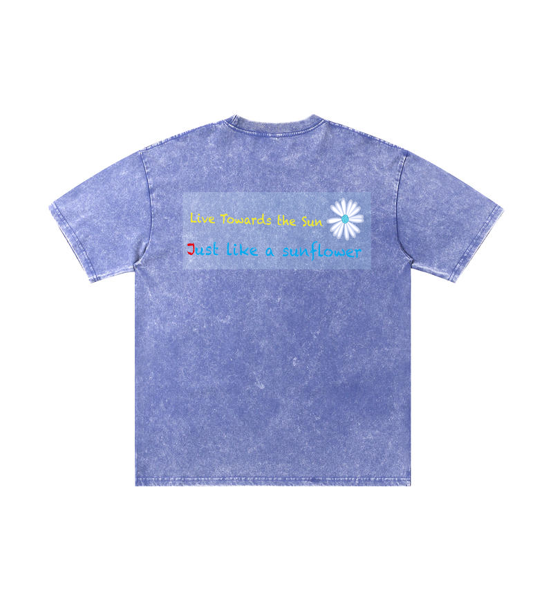ChromaBrite Vintage Acid-Wash Oversized Graphic T-Shirt – "進行中" Wireframe Polyhedron Streetwear Unisex Tee ChromaBrite Clothing